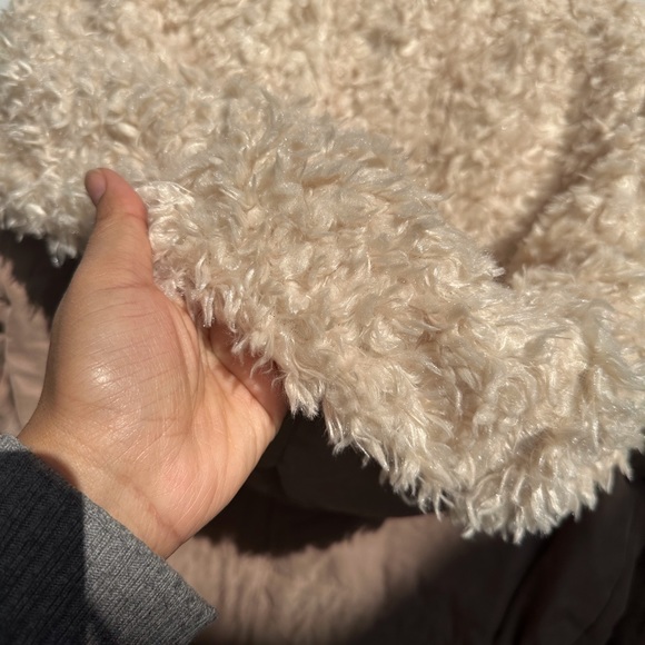 Fur coat - Picture 7 of 13